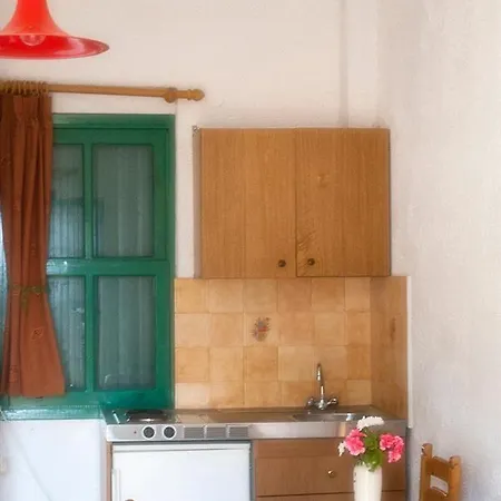 Prinos Apartment *